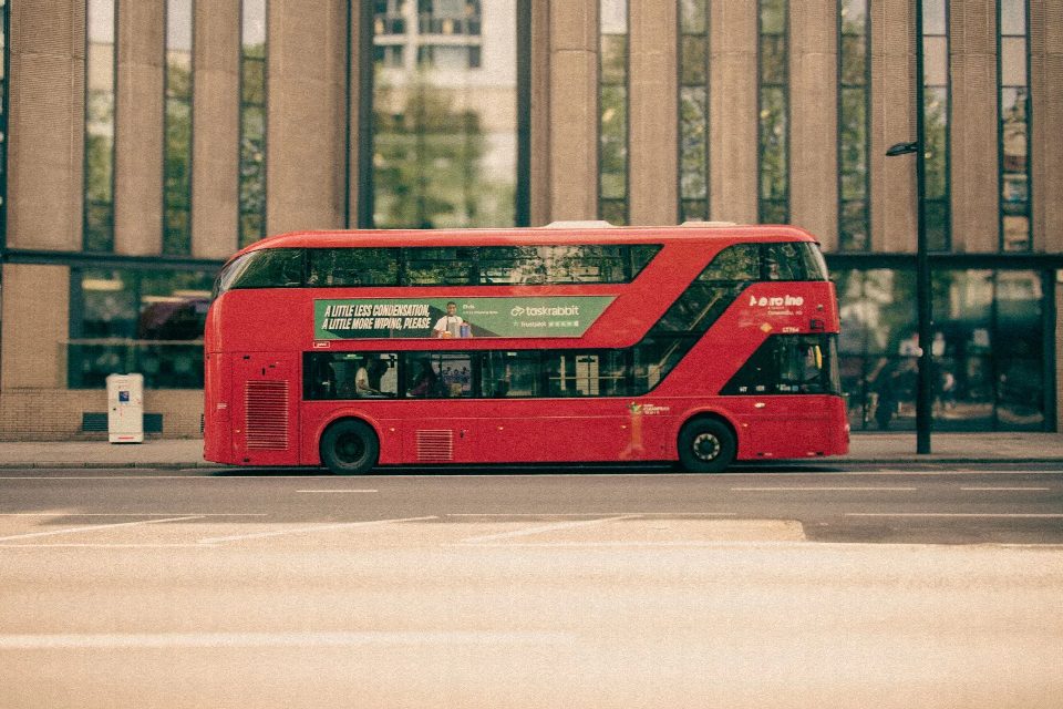 London iş haberlerini anlamak: güvenilir kaynaklar ve pratik yol haritası news