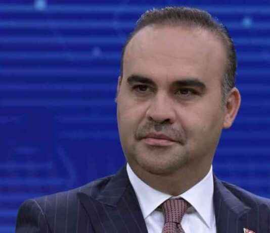 Adana’da İlk Halka Açık Uçuşlar: Bakan Kacır’dan Açıklama adanada-ilk-halka-ak-uular-bakan-kacrdan-aklama