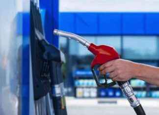 Gece Yarısından İtibaren Benzin Fiyatlarına 91 Kuruş Zam – Son Dakika Ekonomi Haberleri gece-yarsndan-itibaren-benzin-fiyatlarna-91-kuru-zam-son-dakika-ekonomi-haberleri