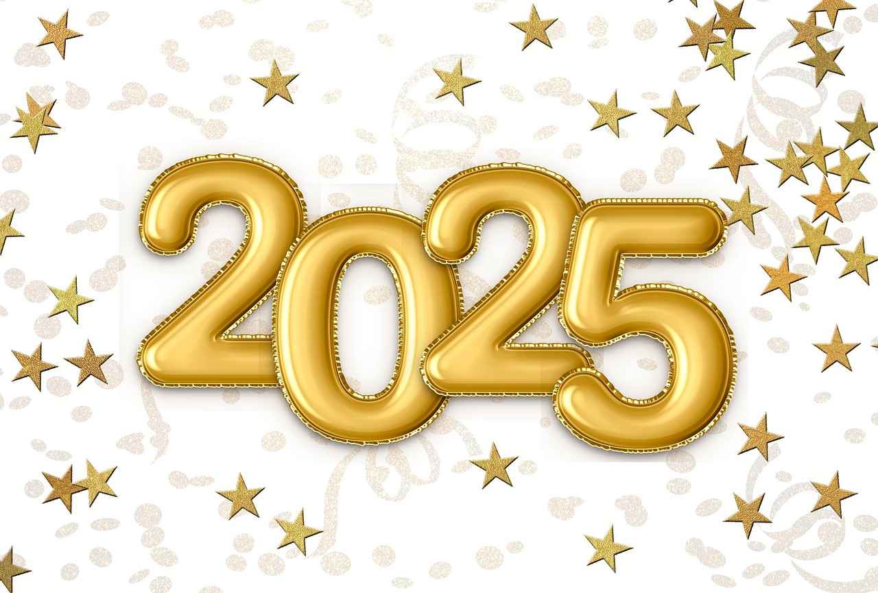 Altın Kolye Fiyatları Nasıl Değişiyor? 2025 Trendleri 2 2025 Yılı İçin Altın Kolye Trendleri