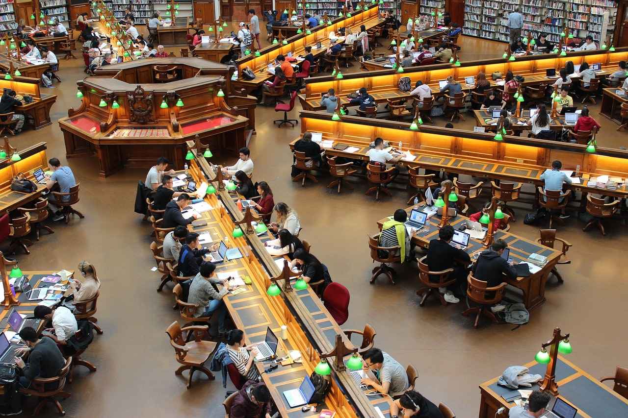 Dokuz Eylül Üniversitesi Memur Alım İlanları ve Memur Alım Şartları 7 Başvuru Ücreti Var mı?