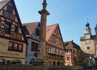 Edebiyat Öğretmeni Alım İlanları ve Şartları Edebiyat Öğretmeni Alım İlanları ve Şartları