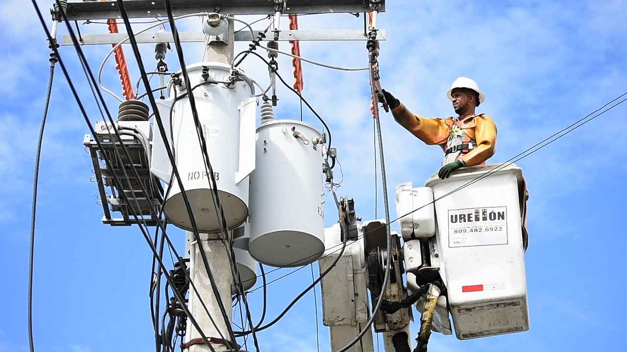 Elektrik Teknisyeni Alım İlanları ve Şartları 1 Elektrik Teknisyeni Nedir?