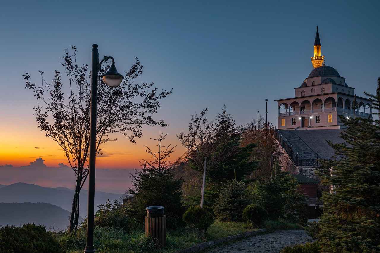 Müdür Yardımcısı Olmak İçin Hangi Eğitim Gereklidir?