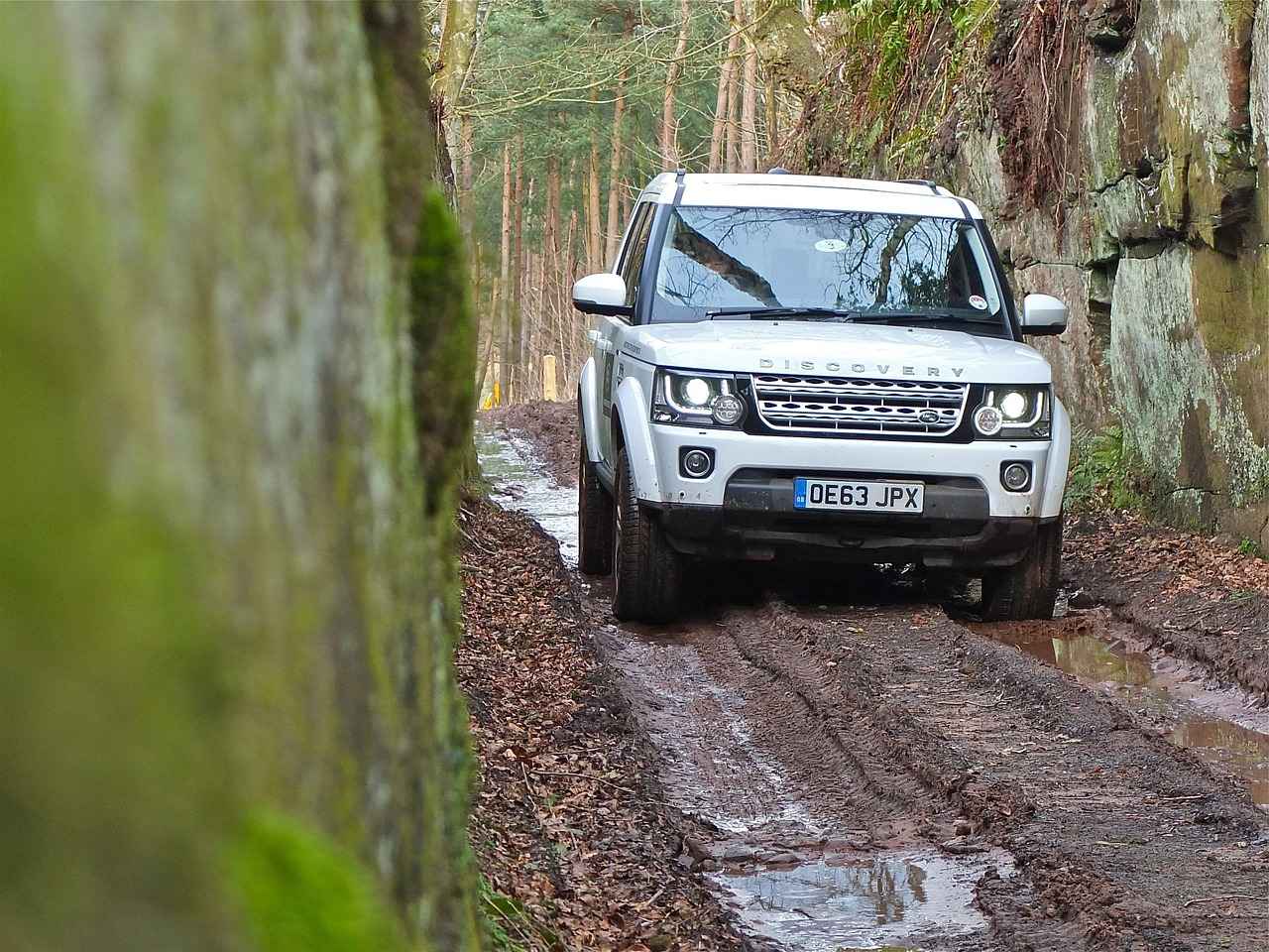 Range Rover Fiyat ile Lüks ve Gücün Buluştuğu Nokta 6 Range Rover ve Rakipleri
