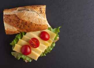 Sandviç Panel Fiyatları Hangi Özelliklere Göre Değişiyor? Sandviç Panel Fiyatları Hangi Özelliklere Göre Değişiyor?